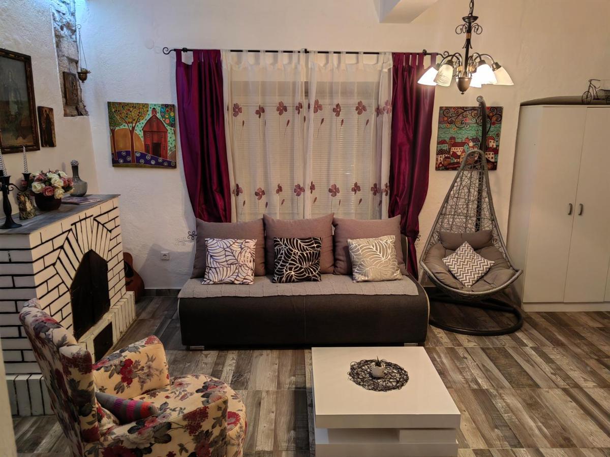 Apartament Old House Morinj Zewnętrze zdjęcie